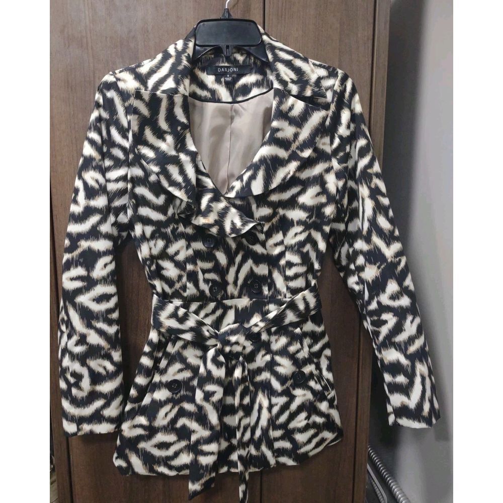 Darjoni Animal Print Coat Button W/Tie Size Small